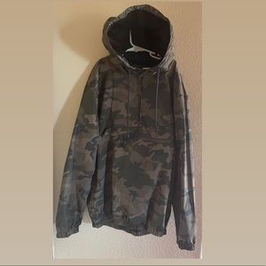 Men’s Camo Windbreaker XS